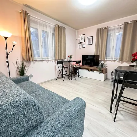 La Rosa Dei Venti Con Parcheggio E Ampio Giardino In Centro Apartment